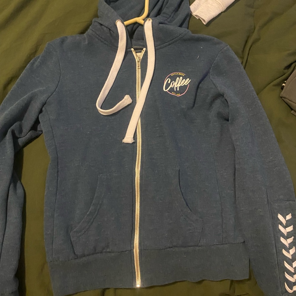 Dutch zip up